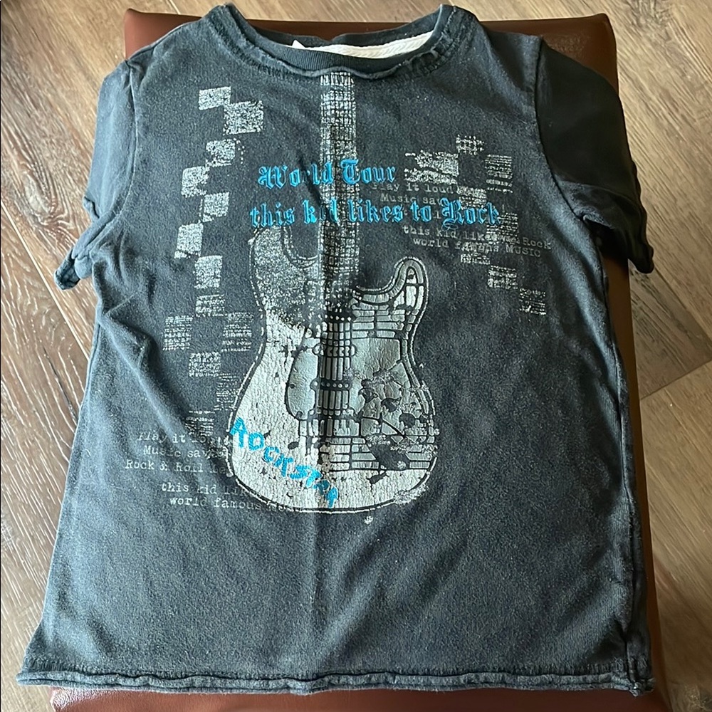 Amy Coe Graphic Guitar T-Shirt - Black 36M